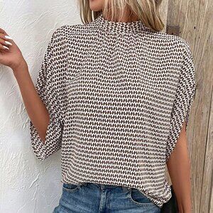 Khaki Casual Women's Allover Print Split Sleeve Mock Neck Blouse